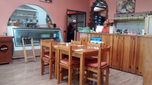 Virginia’s Supercafe, Soledad 2, Centro, 71980 Puerto Escondido, Oax., México, Restaurante de desayunos | OAX