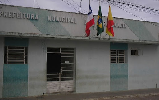 Prefeitura de Serrolândia, R. Manoel Domingos, 99 - Centro, Serrolândia - BA, 44710-000, Brasil, Sede_de_entidade_municipal, estado Bahia