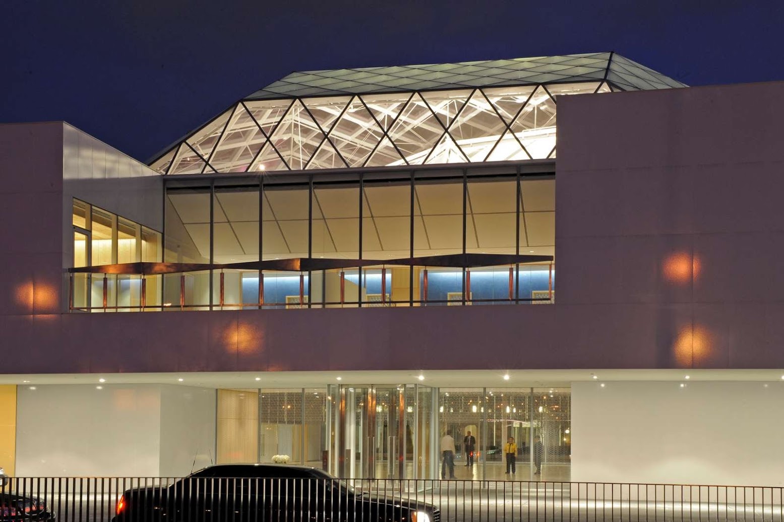 Delegation of the Ismaili Imamat by Maki and