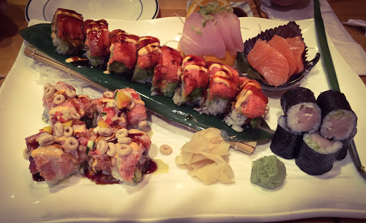 Sushi Restaurant «Matsu Japanese Restaurant», reviews and photos, 140 Broadway, Hillsdale, NJ 07642, USA