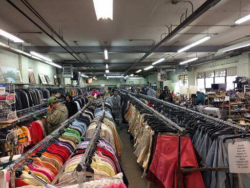 Thrift Store «Salvation Army Thrift Store», reviews and photos, 3911 61st St, Flushing, NY 11377, USA