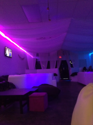 Hookah Bar «M&M Vapor Lounge», reviews and photos, 607 Baytree Rd f, Valdosta, GA 31601, USA