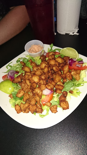 Seafood Restaurant «La Sirena Mariscos Seafood», reviews and photos, 6830 East Sam Houston Pkwy N #210, Houston, TX 77049, USA