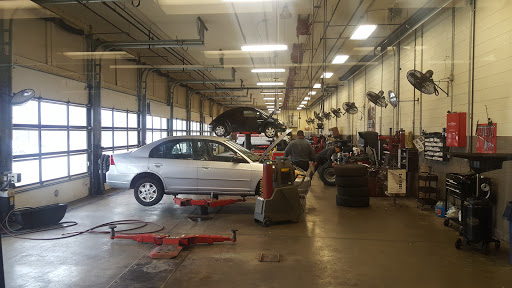 Tire Shop «Firestone Complete Auto Care», reviews and photos, 520 S Weber Rd, Romeoville, IL 60446, USA