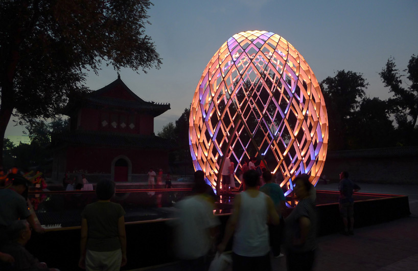 Pechino, Cina: [OVO BY ODEAUBOIS]
