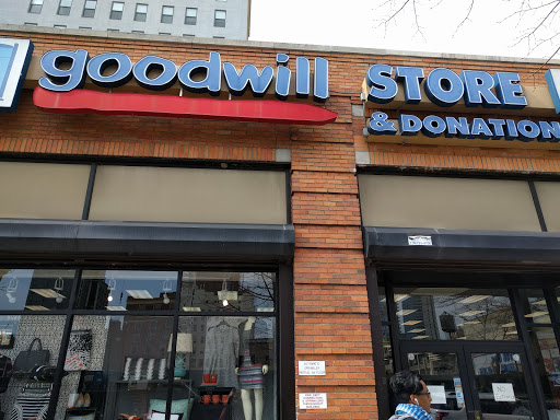 Thrift Store «Goodwill Industries Store & Donation Center», reviews and photos, 258 Livingston St, Brooklyn, NY 11201, USA