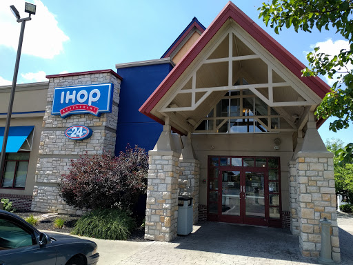 Restaurant «IHOP», reviews and photos, 1217 Omniplex Dr, Cincinnati, OH 45240, USA