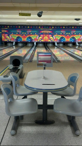 Bowling Alley «Brunswick Zone Turnersville Lanes», reviews and photos, 100 American Blvd, Turnersville, NJ 08012, USA