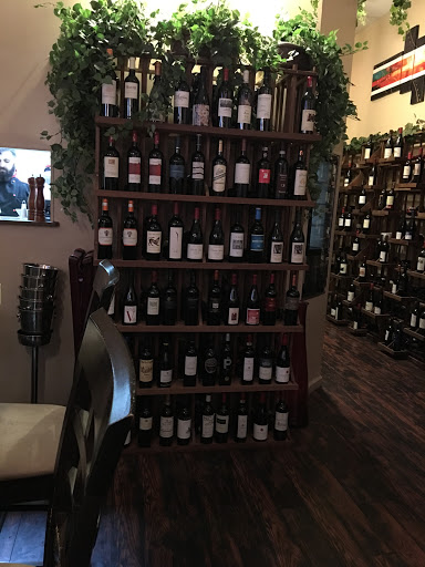 Bar & Grill «The Wine Valley», reviews and photos, 6 Liberty Sq, Hurricane, WV 25526, USA