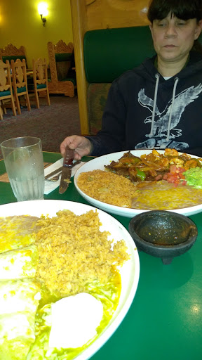 Mexican Restaurant «Mr Jalapeno», reviews and photos, 21160 WA-410, Bonney Lake, WA 98391, USA