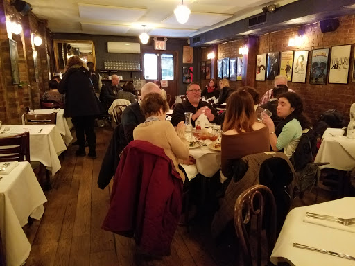 American Restaurant «Joe Allen», reviews and photos, 326 W 46th St, New York, NY 10036, USA