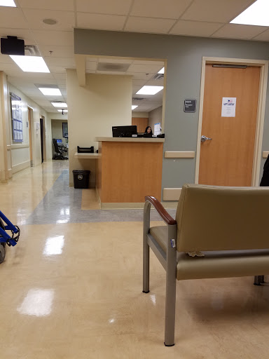 Urgent care center «ExpressMed Medical Center Pavilion — University Health System», reviews and photos