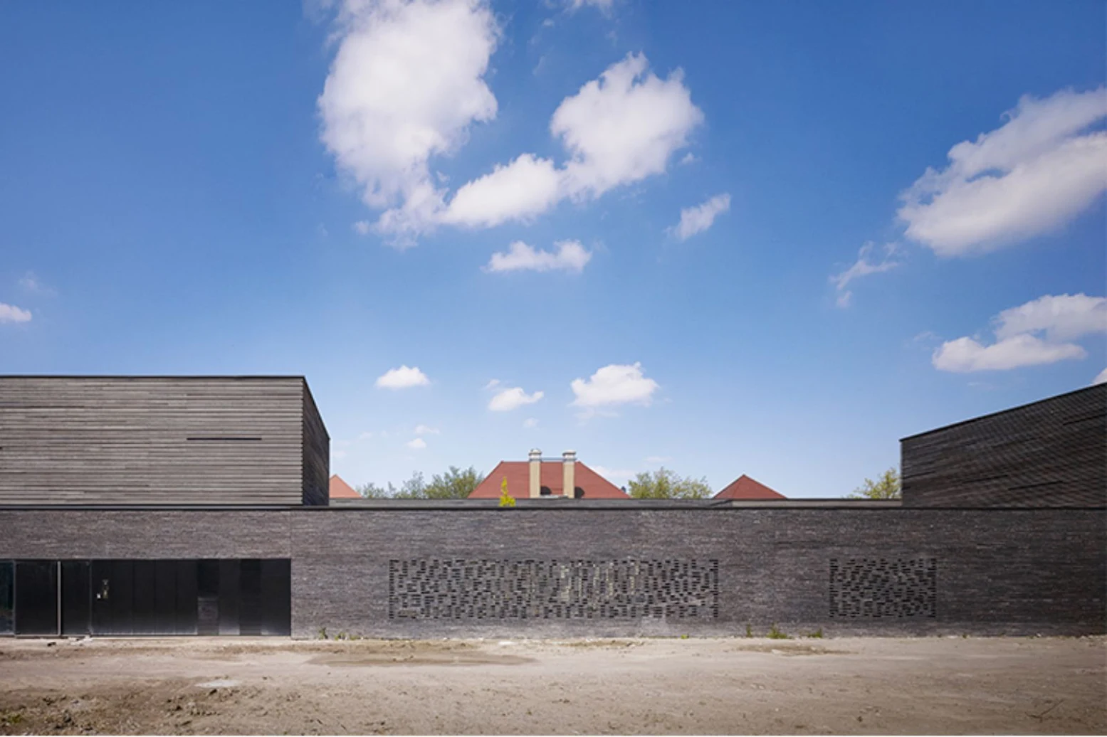 Briand Buisson Nadaud school by ZIGZAG Architecture