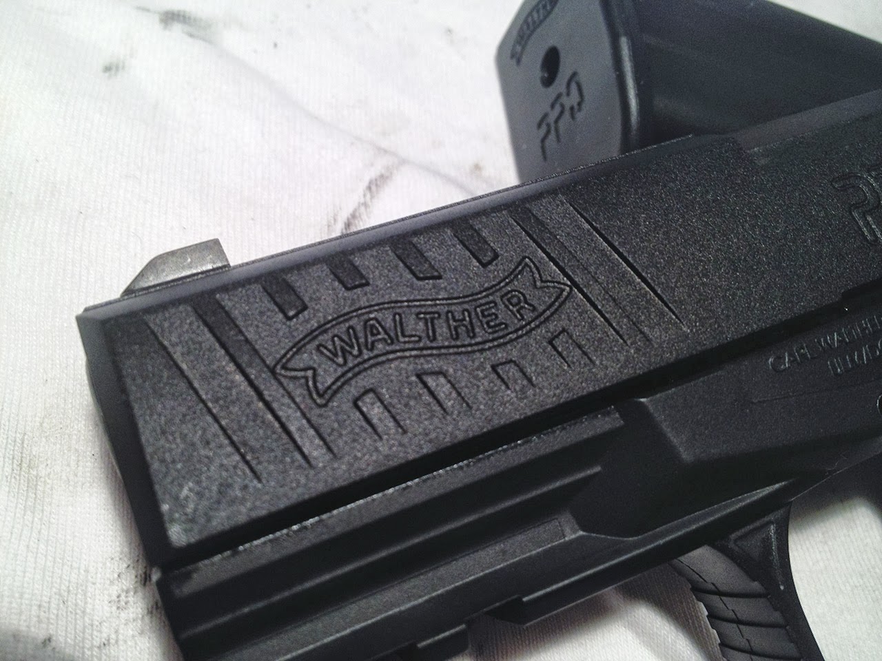 umarex_walther_ppq_m2_gbb_04.jpg