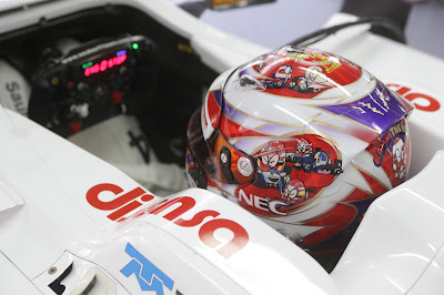 специальный дизайн шлема Камуи Кобаяши на Гран-при Кореи 2012