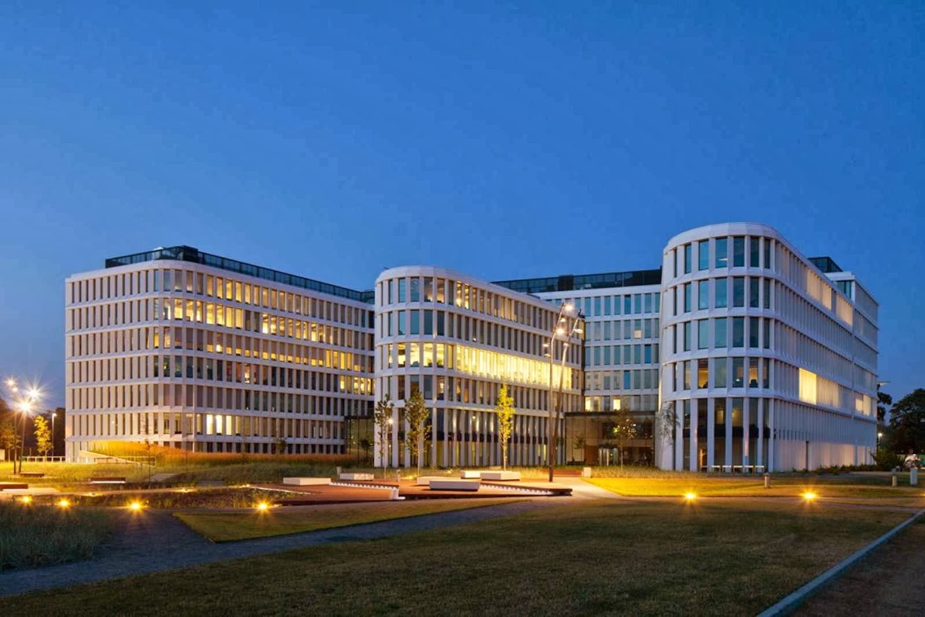 Business Garden Warszawa Hotel by Fuksas