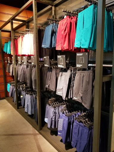 Sporting Goods Store «Nike Las Vegas», reviews and photos, 3500 South Las Vegas Boulevard, Las Vegas, NV 89109, USA