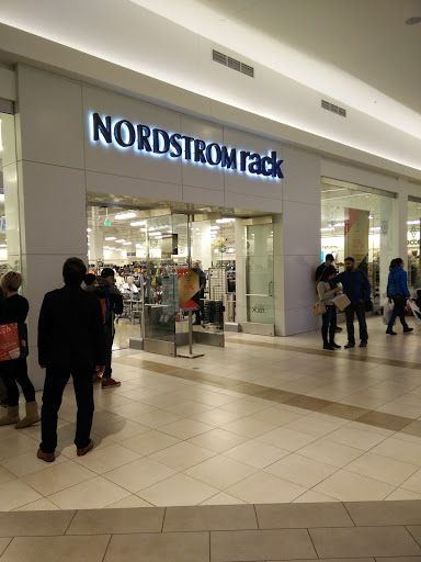 Department Store «Fashion Outlets of Chicago Nordstrom Rack», reviews and photos, 5220 Fashion Outlets Way #2325, Rosemont, IL 60018, USA