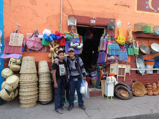 Dulcería Yolis, Calle Benito Juárez García 605, Centro, 78700 Matehuala, S.L.P., México, Tienda de golosinas | SLP