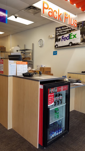 Print Shop «FedEx Office Print & Ship Center», reviews and photos, 1120 E Hwy 50, Clermont, FL 34711, USA