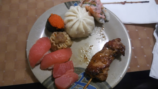 Buffet Restaurant «Mizumi Buffet», reviews and photos, 13500 SW Pacific Hwy #17, Tigard, OR 97223, USA