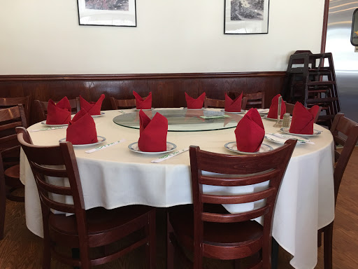 Chinese Restaurant «Lao Sze Chuan Chinese Restaurant», reviews and photos, 1585 Boston Post Rd, Milford, CT 06460, USA