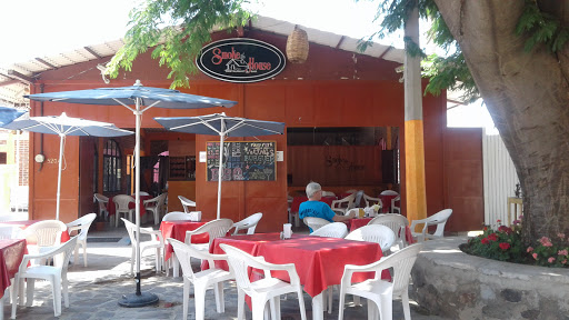 smoke house, Poniente 520, San Antonio Tlayacapan, 45920 Ajijic, Jal., México, Restaurante | JAL