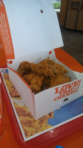 Chicken Restaurant «Popeyes Louisiana Kitchen», reviews and photos, 2580 N State Rd 7, Hollywood, FL 33021, USA