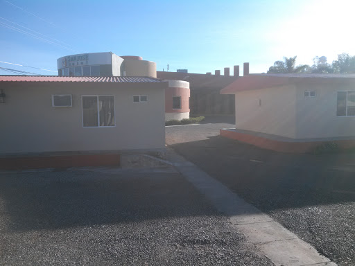 Hotel San Jose Magdalena, Carretera Internacional Nogales-Hermosillo Km. 184, El Sasabe, 84167 Magdalena de Kino, Son., México, Alojamiento en interiores | SON