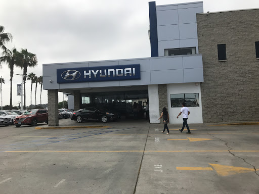 Hyundai Dealer «Frank Hyundai», reviews and photos