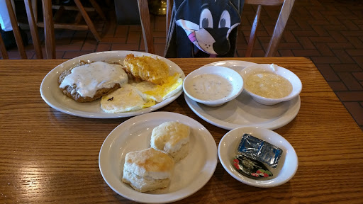 American Restaurant «Cracker Barrel Old Country Store», reviews and photos, 23030 Indian Creek Dr, Sterling, VA 20166, USA