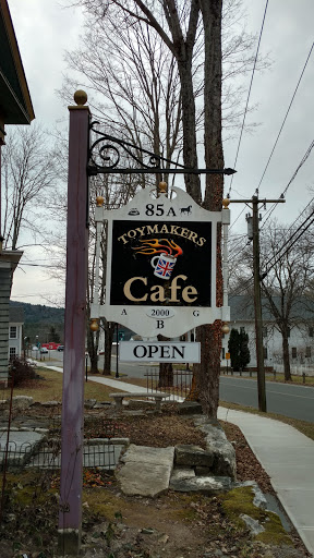 Breakfast Restaurant «Toymakers Cafe/T100 Toymakers Inc.», reviews and photos, 85 Main St, Falls Village, CT 06031, USA