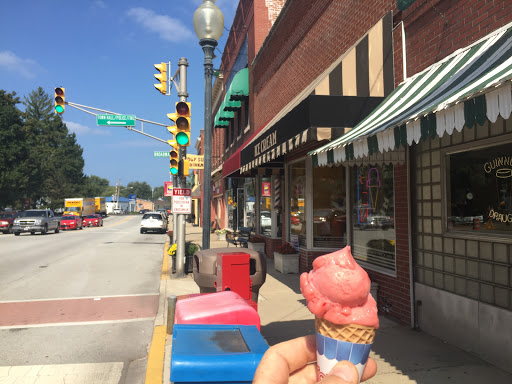 Ice Cream Shop «Dog Days Ice Cream Parlor», reviews and photos, 123 S Calumet Rd, Chesterton, IN 46304, USA