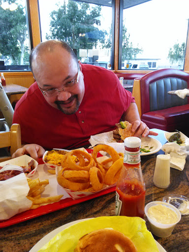 Hamburger Restaurant «Golden Eagle Restaurant Inc», reviews and photos, 2101 E Willow St, Signal Hill, CA 90755, USA