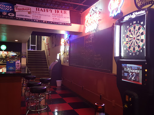 Bar & Grill «Czeckers Sports Bar and Grill», reviews and photos, 407 Walnut St, Yankton, SD 57078, USA