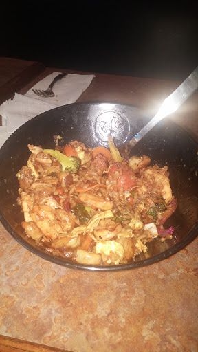 Asian Restaurant «Genghis Grill - Build Your Own Stir Fry», reviews and photos, 150 E Hwy 67 #100, Duncanville, TX 75137, USA