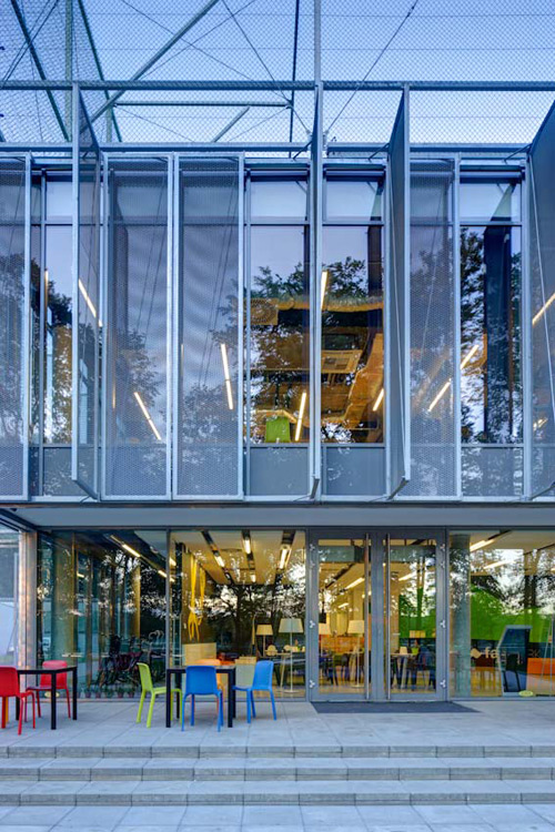 Fala Park sport center by PL. architekci