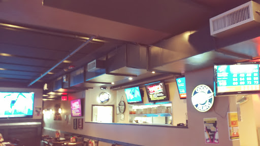 Bar & Grill «Changing Times», reviews and photos, 29 E Main St, Bay Shore, NY 11706, USA
