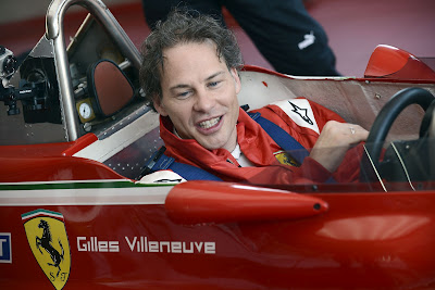 Жак Вильнев в болиде Ferrari Жиля Вильнева во Фьорано 8 мая 2012