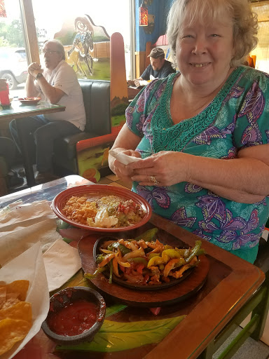 Mexican Restaurant «El Torero Mexican Restaurant», reviews and photos, 2700 Elm Rd NE, Warren, OH 44483, USA