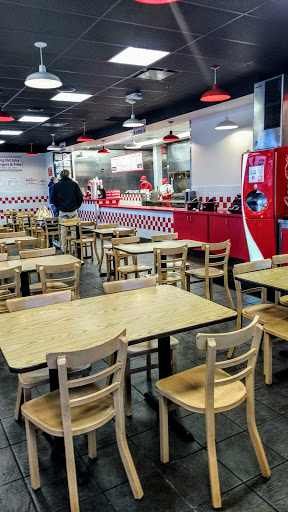 Fast Food Restaurant «Five Guys», reviews and photos, 2009-8 E Greyhound Pass, Carmel, IN 46033, USA