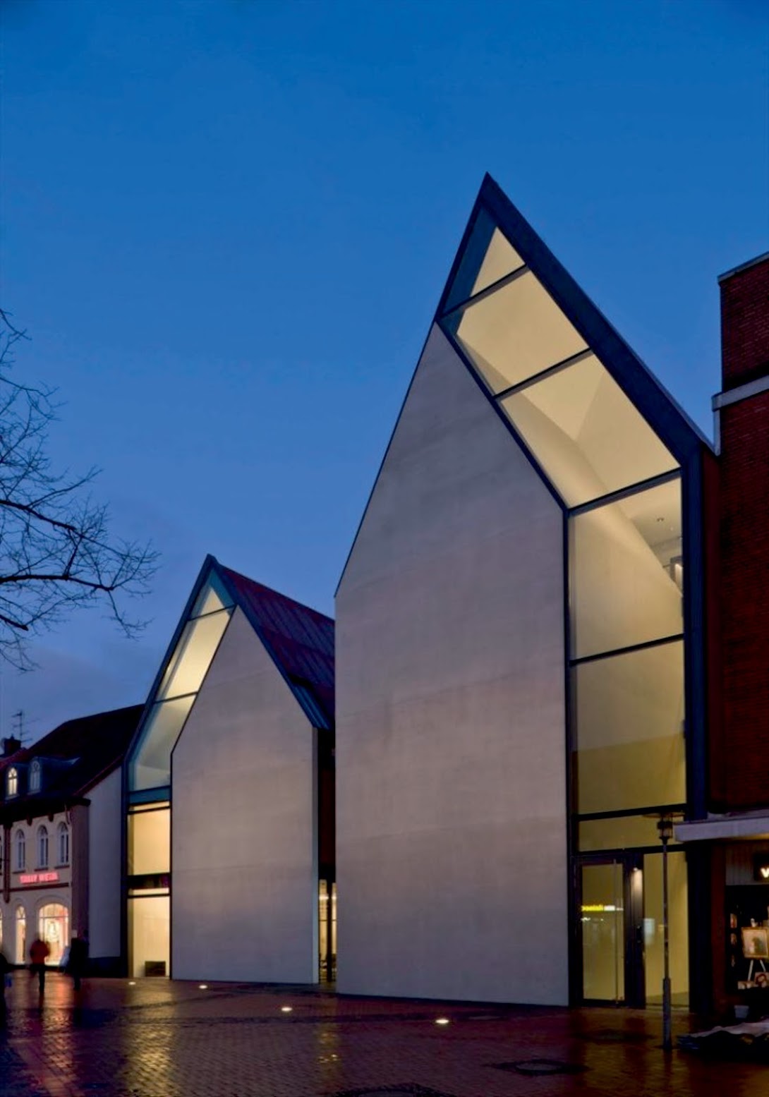 Volksbank by Stephan Braunfels