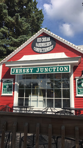 Ice Cream Shop «Jersey Junction», reviews and photos, 652 Croswell Ave SE, East Grand Rapids, MI 49506, USA