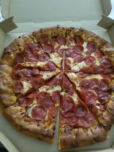 Pizza Restaurant «Pizza Hut», reviews and photos, 1029 N Lemoore Ave, Lemoore, CA 93245, USA