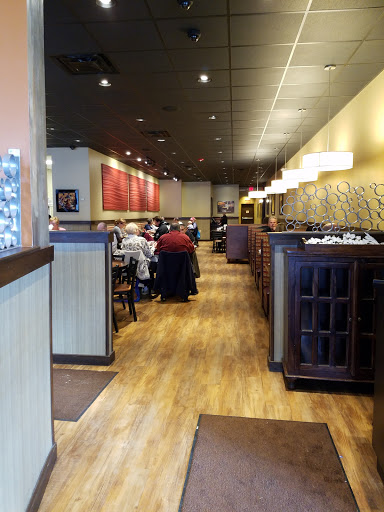 Restaurant «Manhattan Deli Bar & Grille», reviews and photos, 34601 Ridge Rd, Willoughby, OH 44094, USA