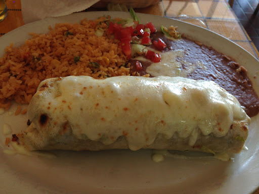 Mexican Restaurant «Los Magueyes Restaurant», reviews and photos, 6870 NW 169th St, Hialeah, FL 33015, USA