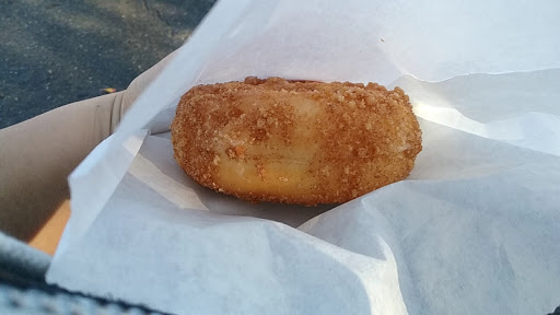 Bakery «Fresno Donut House», reviews and photos, 3145 N Blackstone Ave, Fresno, CA 93703, USA