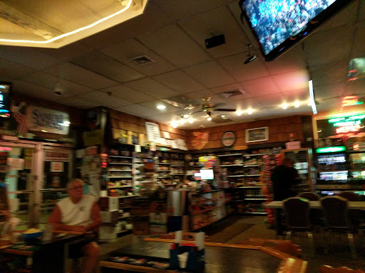 Liquor Store «Gateway Bar & Liquor Store», reviews and photos, 1018 NJ-36, Atlantic Highlands, NJ 07716, USA