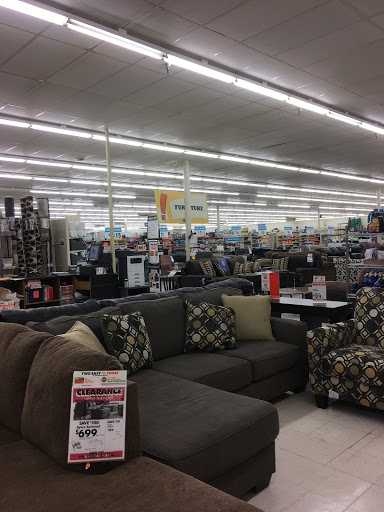 Discount Store «Big Lots», reviews and photos, 311 Deo Dr, Newark, OH 43055, USA