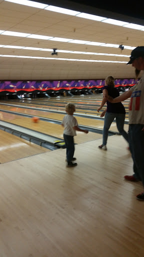 Bowling Alley «AMF Rodeo Lanes», reviews and photos, 140 Shaw Ave, Clovis, CA 93612, USA